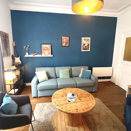 Coeur Menou, Radis'son & Parking Apartment Nantes
