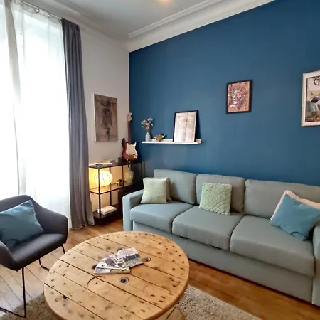 Apartment Coeur Menou, Radis'son & Parking Nantes